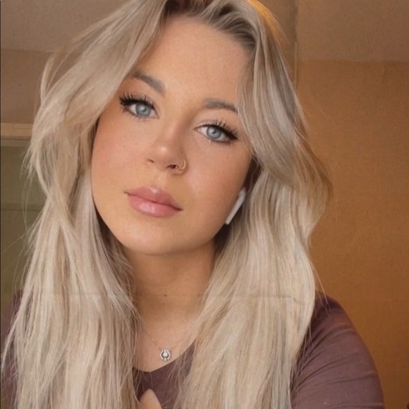 Meet your Posher, Levi - Picture 1 of 1